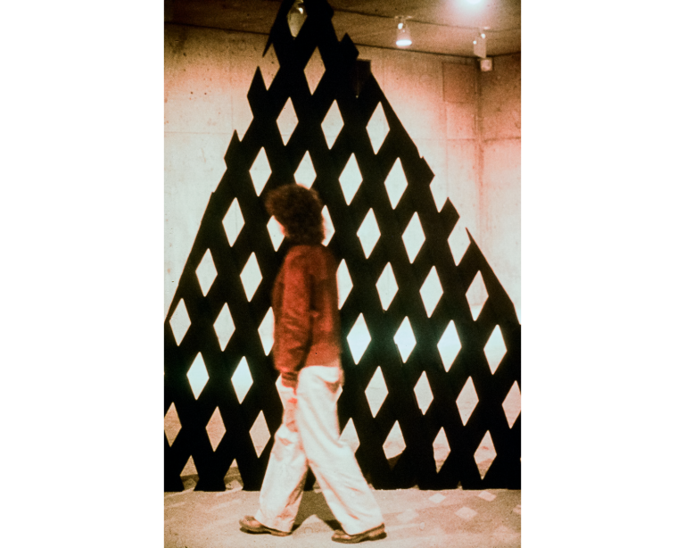 Triangle, 1982